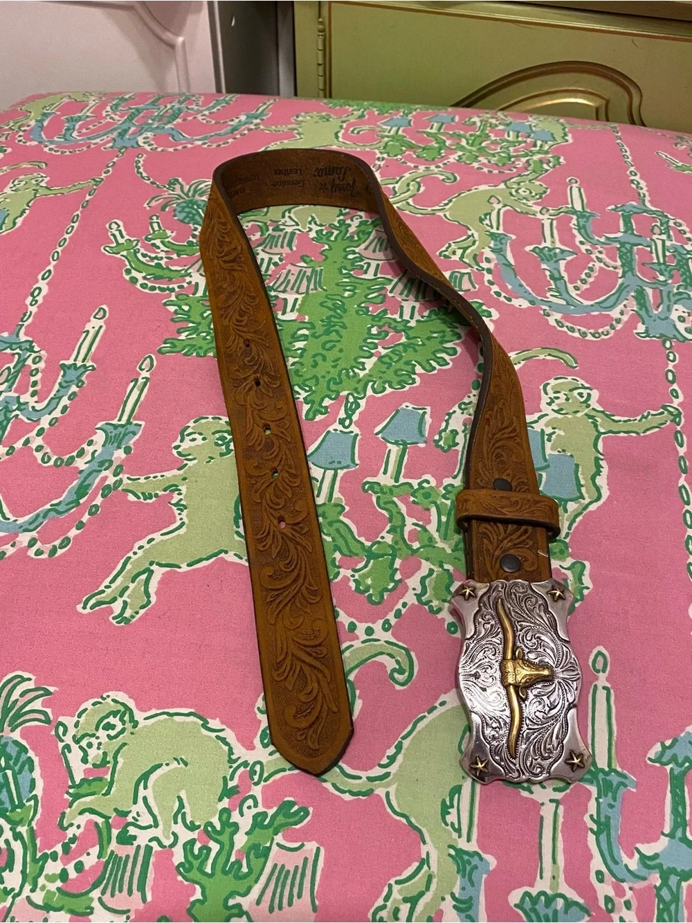 Tony Lama kids brown tooled Leather Belt with Texas Longhorn buckle size 22